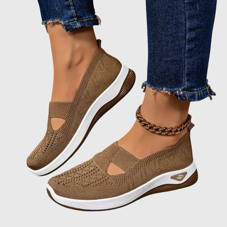 Lora - Comfort Walking Shoes