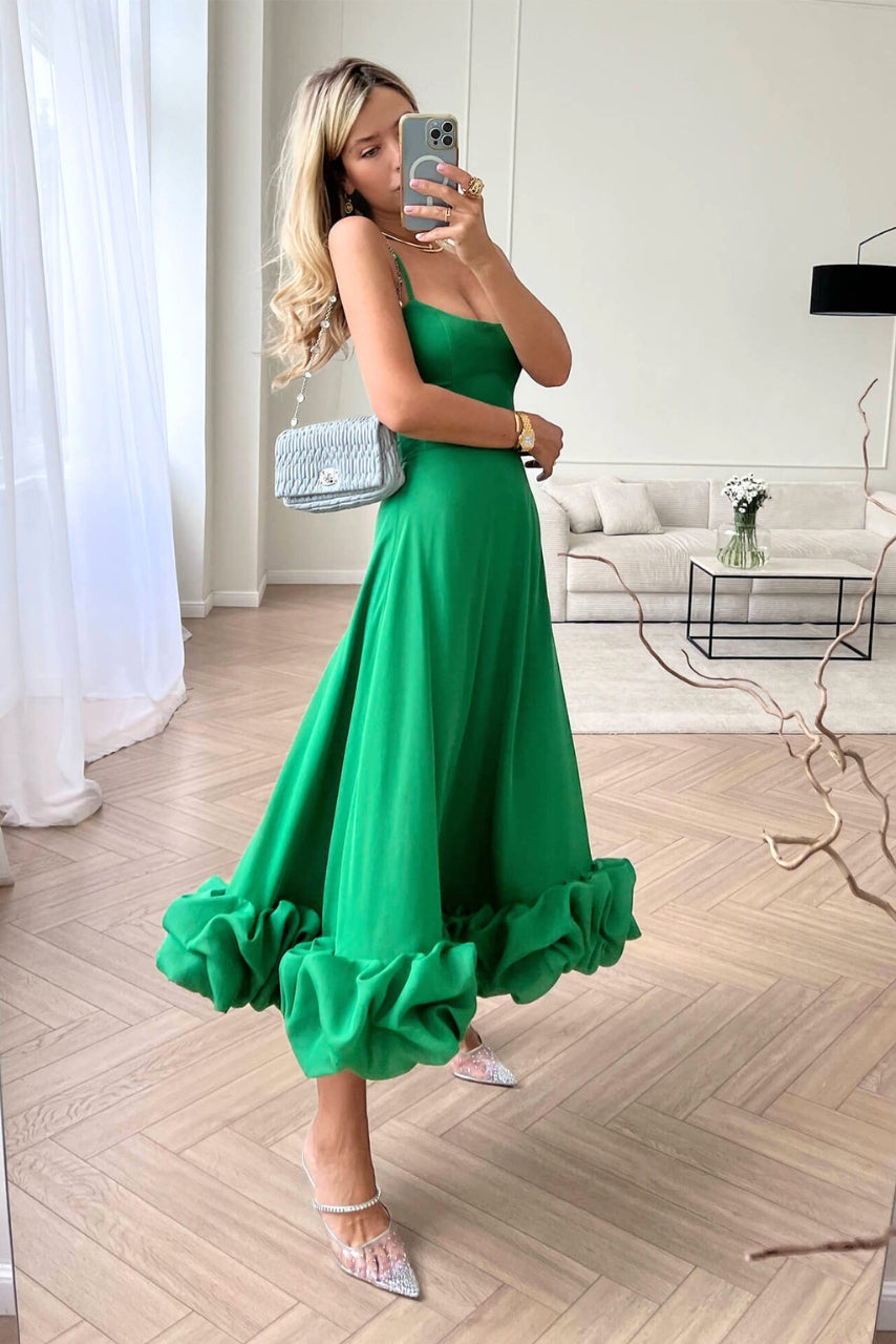 Kaitlyn | Women's Elegant Wedding Guest Dress with Fitted Bodice