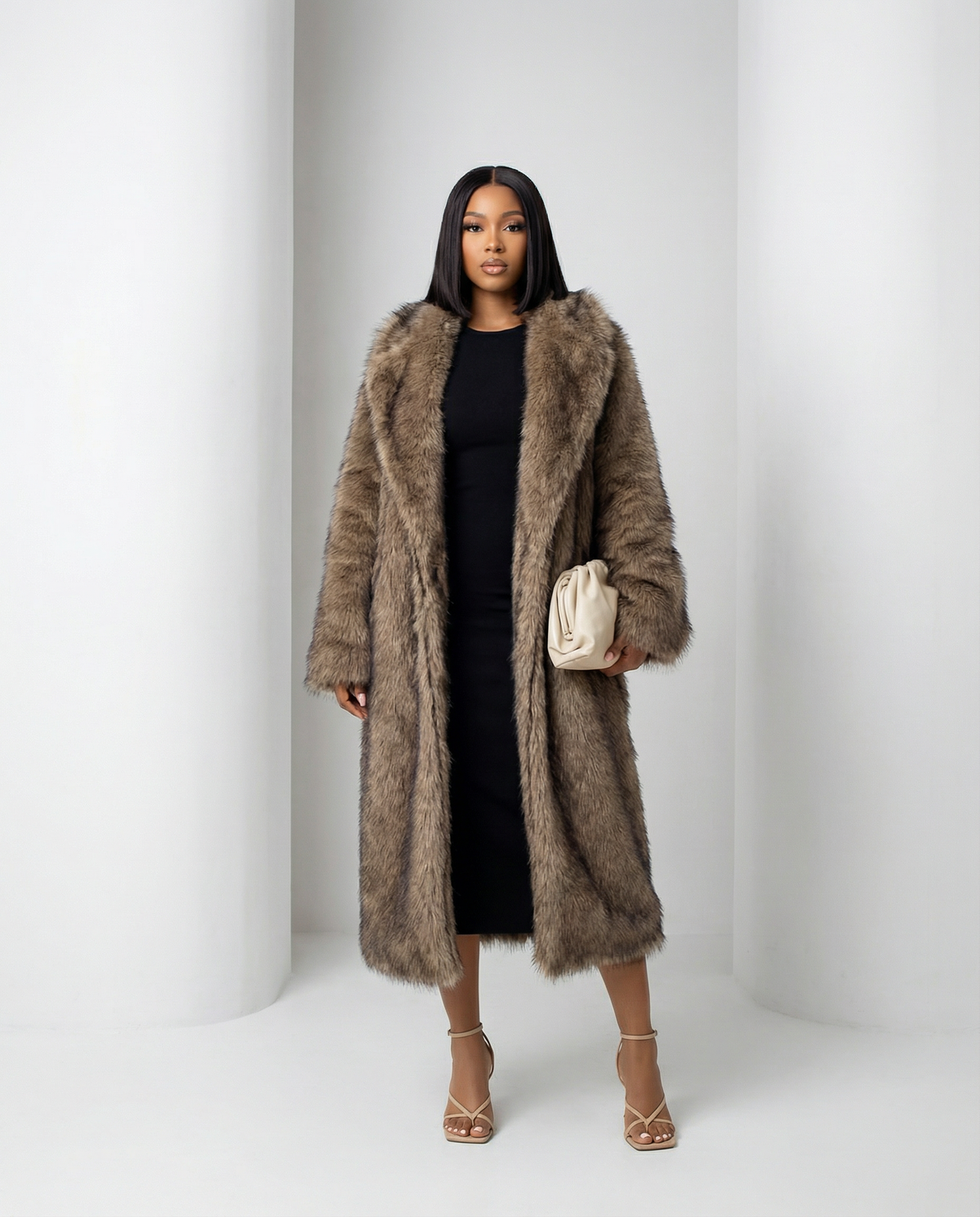 Longline Faux-Fur Coat – Heavy Plush Winter Coat in Beige & Brown – view 2
