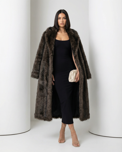 Longline Faux-Fur Coat – Heavy Plush Winter Coat in Beige & Brown – view 8