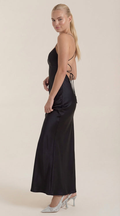 Kelly | Women's Elegant Maxi Wedding Guest Dress with Spaghetti Straps