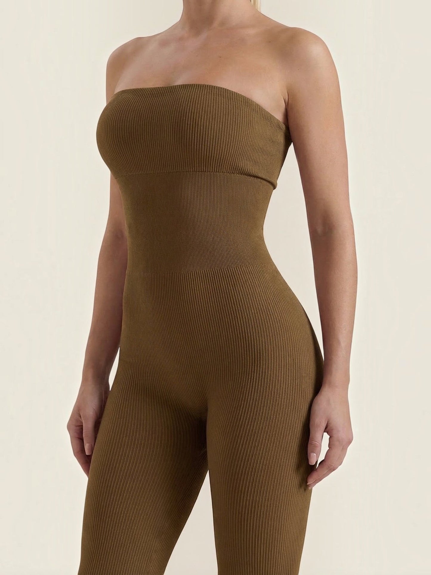 Selma Jumpsuit aus Rippstrick
