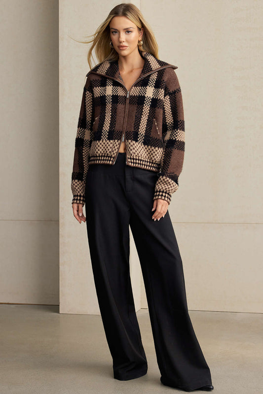 Plaid Zip-Front Cropped Cardigan – Oversized Collar Knit Bomber Style
